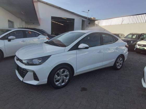 HYUNDAI HB20S 1.0 12V FLEX COMFORT PLUS MANUAL HYUNDAI HB20S 1.0 12V FLEX COMFORT PLUS MANUAL